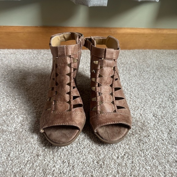 Naturalizer Brown Women's Heeled Sandals - Picture 2 of 4